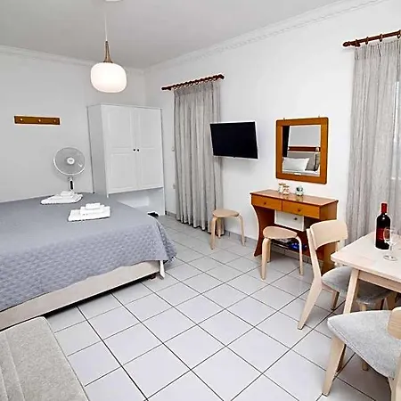 Hotel Alkyon Vathis